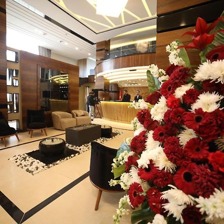 فندق صحارى الخليج Sahara Gulf Hotel Apartments อัมมาน ภายนอก รูปภาพ